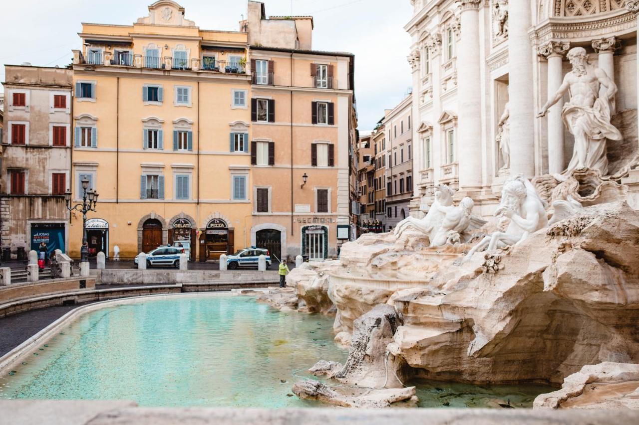 Delfini Trevi House Hotell Roma Eksteriør bilde