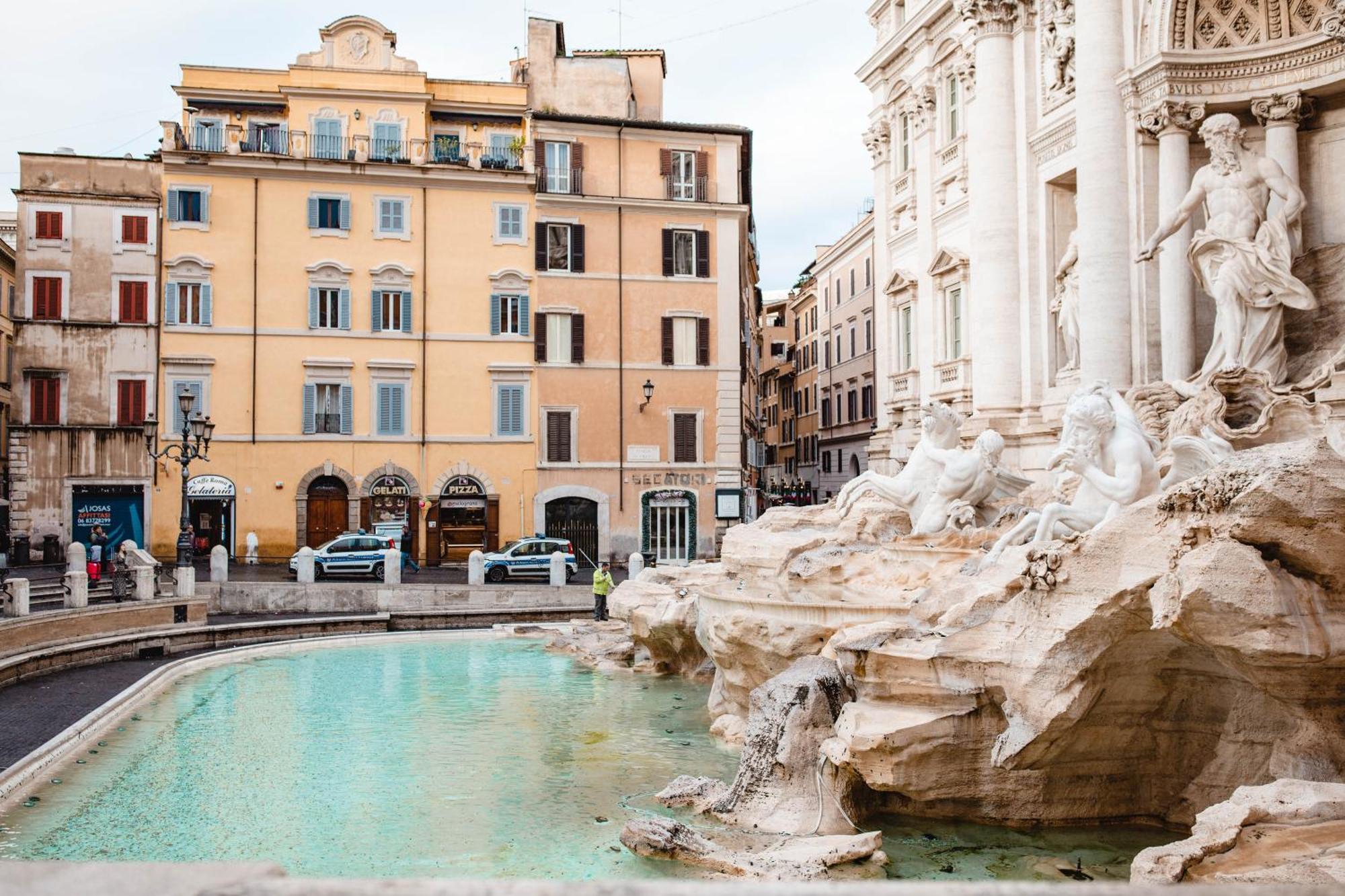 Delfini Trevi House Hotell Roma Eksteriør bilde